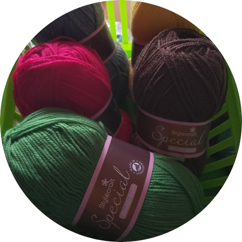 Swindon Big Knit Welcomes New Helping Hands from Local Retirement Living Complex